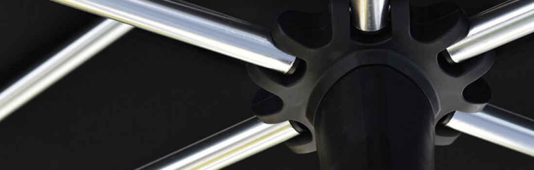 Aluminium parasols – Sturdy, light and sustainable